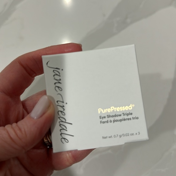 Jane Iredale Triple Eyeshadow Palette Pink Quartz - Picture 5 of 6